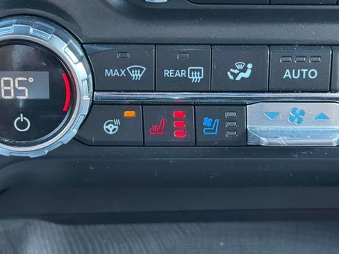 Certified 2021 Ford F150 Platinum w/ Equipment Group 701A High image 28