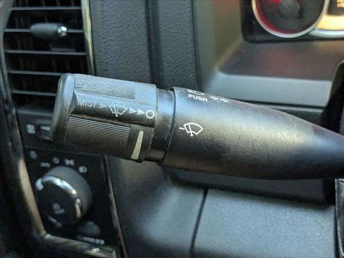 Used 2017 RAM 1500 Sport image 6