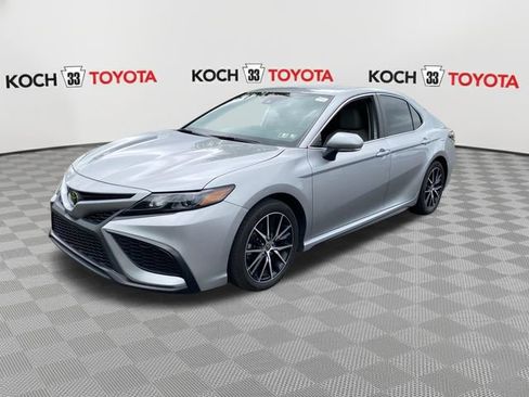 Certified 2023 Toyota Camry SE w/ Blackout Package (TMS) FWD image 3