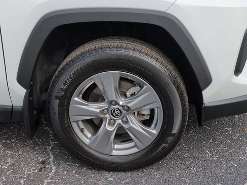 Used 2024 Toyota RAV4 XLE FWD image 11