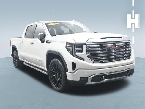 Used 2022 GMC Sierra 1500 Denali w/ Denali Reserve Package RWD image 3