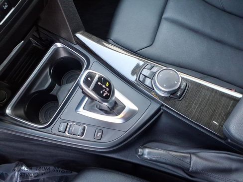 Used 2015 BMW 328i Gran Turismo xDrive image 26