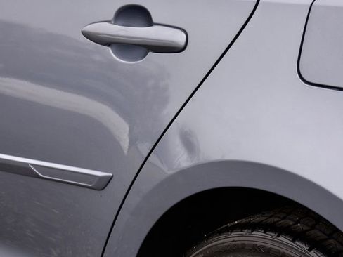 Certified 2024 Toyota Corolla SE image 4