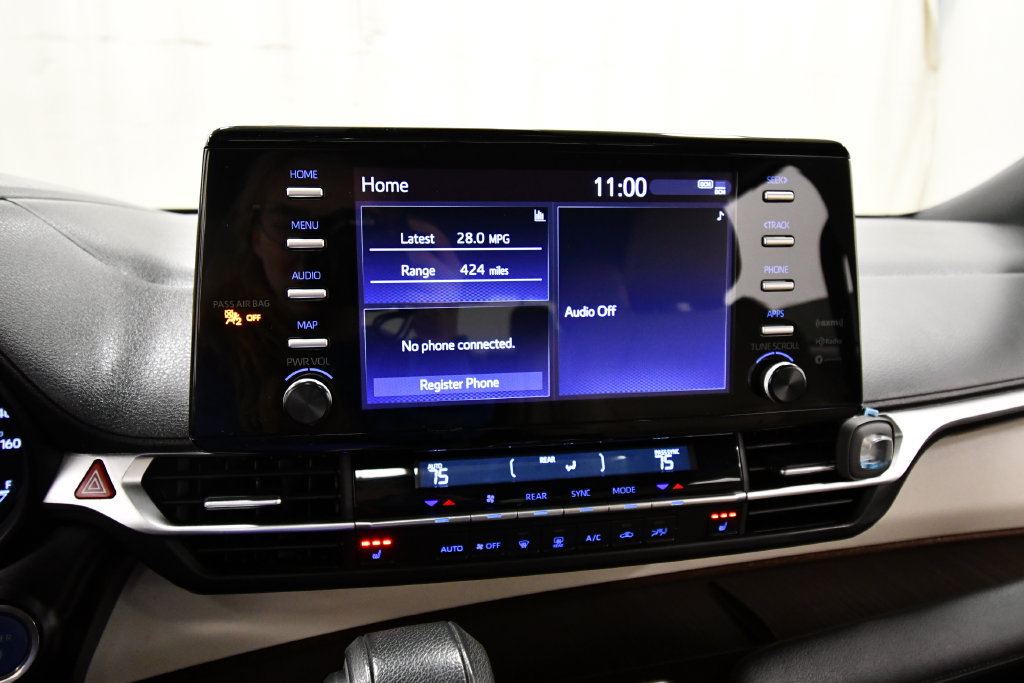 Used 2023 Toyota Sienna XLE AWD/4WD image 26
