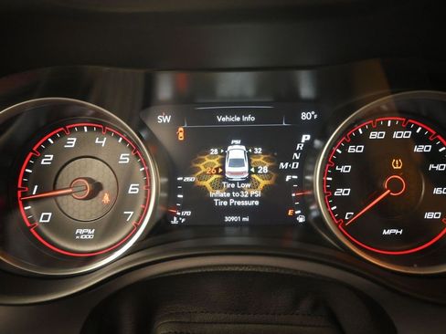 Used 2023 Dodge Charger Scat Pack w/ Navigation & Travel Group image 3