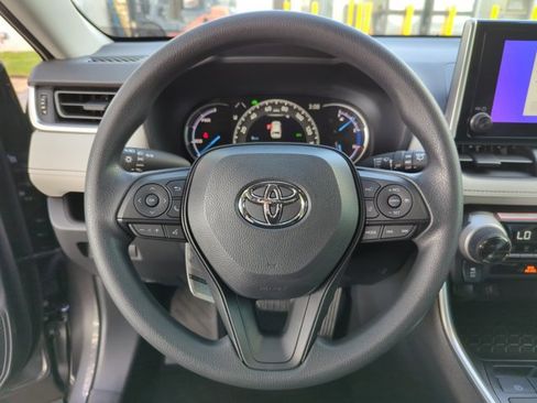Certified 2025 Toyota RAV4 XLE image 15