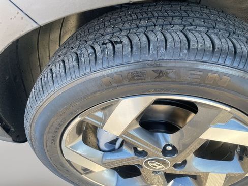 New 2026 Hyundai Venue SEL image 27