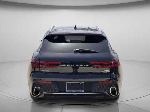 Used 2023 Genesis GV70 2.5T w/ Advanced Package AWD/4WD image 6