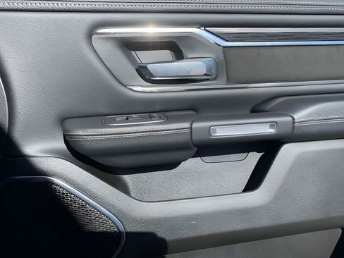 Used 2024 RAM 1500 Laramie image 19