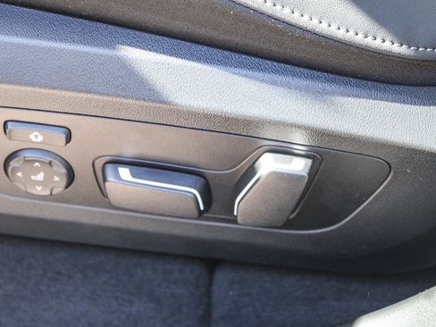 Used 2025 BMW X3 xDrive30i AWD/4WD image 21