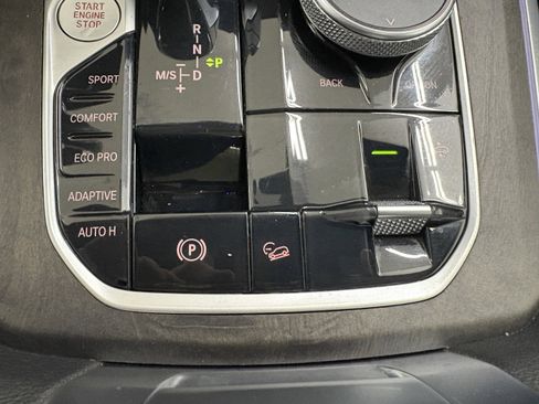 Used 2021 BMW X5 xDrive40i w/ Convenience Package image 21