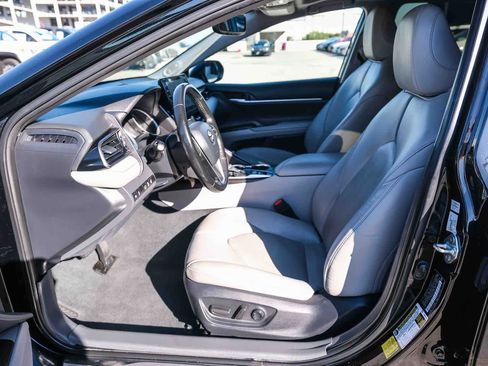 Used 2023 Toyota Camry XLE w/ Navigation Package FWD image 20