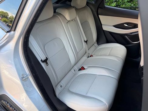 Used 2019 Jaguar E-PACE R-Dynamic S AWD/4WD image 40