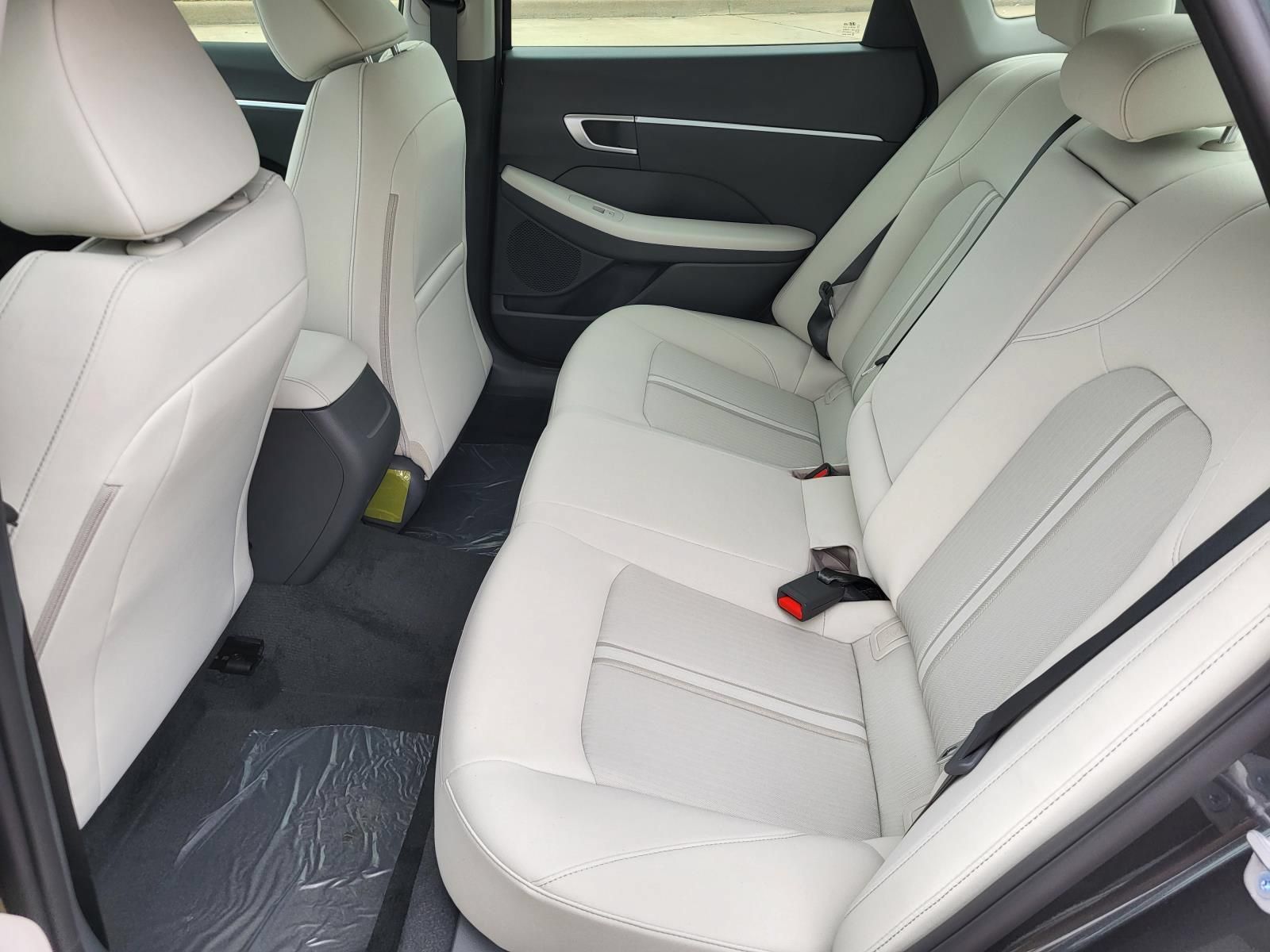 New 2026 Hyundai Sonata SEL FWD image 9