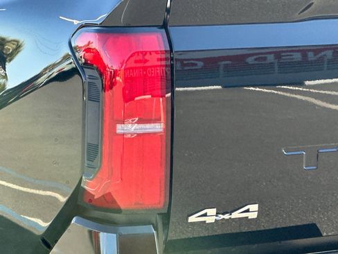 New 2026 Toyota Tacoma SR5 AWD/4WD image 24