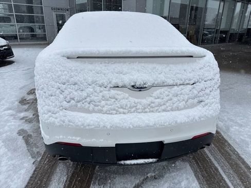 Used 2019 Ford Taurus Limited image 6