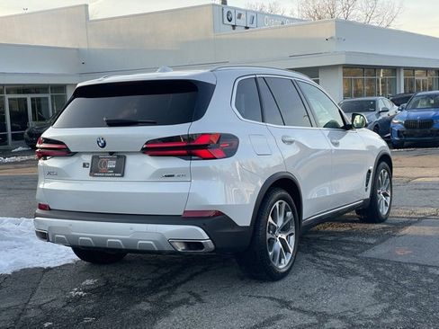 Certified 2026 BMW X5 xDrive40i w/ Premium Package image 4