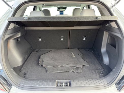Certified 2023 Hyundai Kona SE w/ Cargo Package image 17