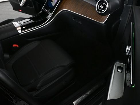 Certified 2026 Mercedes-Benz GLC 300 image 22