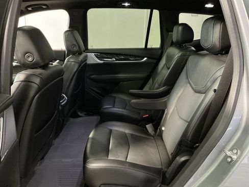 Used 2024 Cadillac XT6 Premium Luxury AWD/4WD image 25