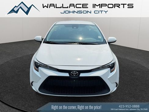 Used 2021 Toyota Corolla LE FWD image 8