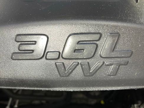 Used 2022 RAM 1500 Classic Warlock AWD/4WD image 9