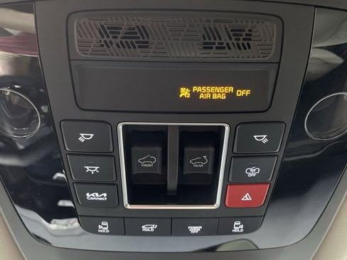 New 2026 Kia Carnival SX Prestige image 32