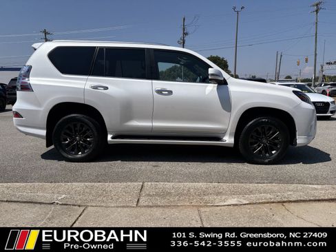 Used 2023 Lexus GX 460 Premium image 23