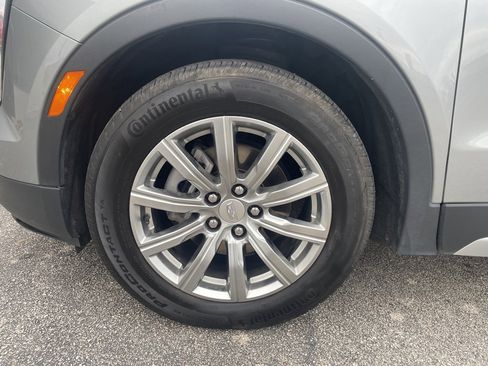 Used 2023 Cadillac XT4 Premium Luxury image 32