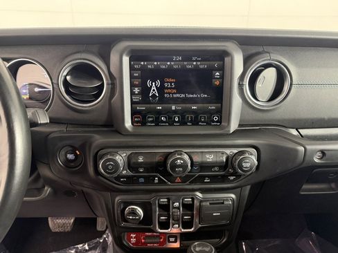 Used 2022 Jeep Wrangler Unlimited Rubicon 4xe image 18