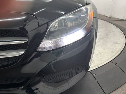 Used 2018 Mercedes-Benz C 300 4MATIC Sedan image 31