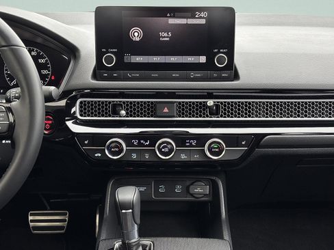 Certified 2025 Honda Civic Sport image 17