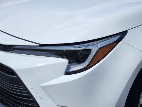 Certified 2024 Toyota Corolla LE FWD image 9