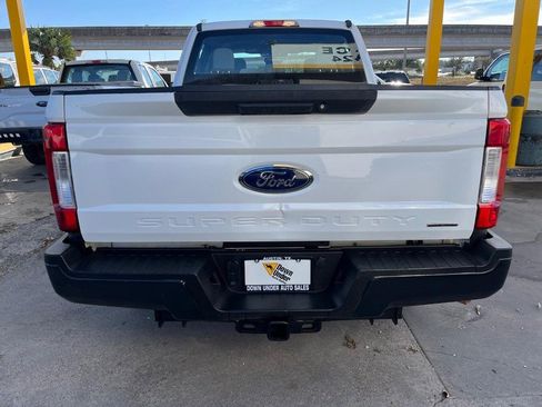 Used 2017 Ford F250 XL image 5