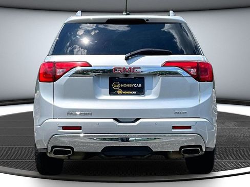 Used 2019 GMC Acadia Denali w/ Technology Package AWD/4WD image 5