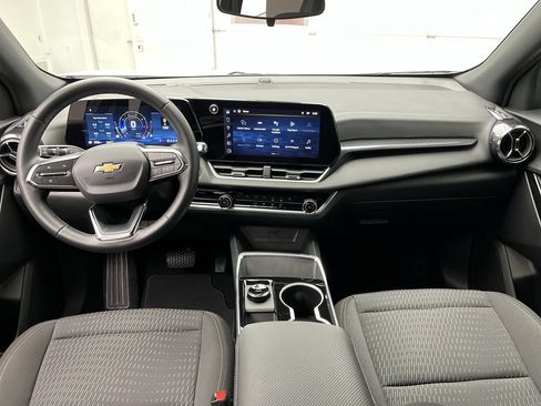 Certified 2026 Chevrolet Equinox LT AWD/4WD image 4