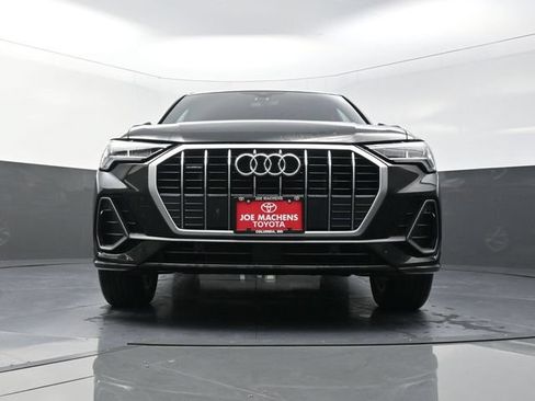 Used 2025 Audi Q3 2.0T Premium AWD/4WD image 32