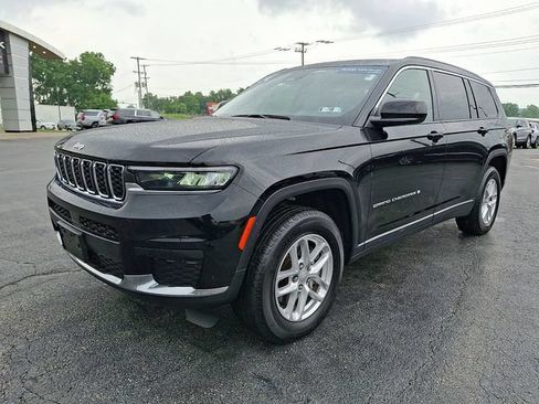 Used 2025 Jeep Grand Cherokee L Laredo w/ Luxury Tech Group I AWD/4WD image 3