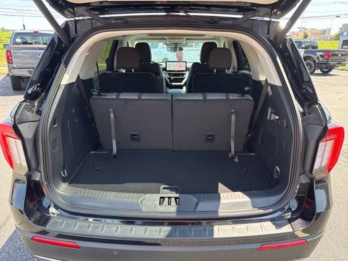 Used 2025 Ford Explorer Active w/ Active Comfort Package AWD/4WD image 14