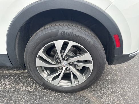 Used 2022 Buick Envision Essence w/ Safety Package image 54