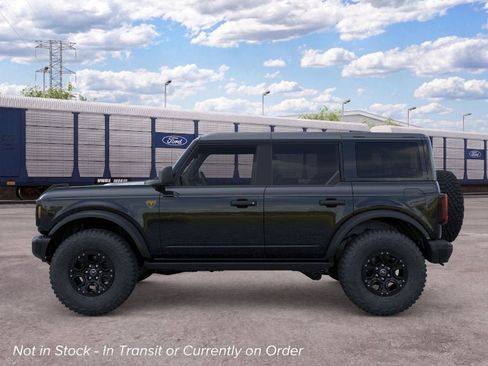 New 2026 Ford Bronco Badlands w/ Wildtrak Package AWD/4WD image 3