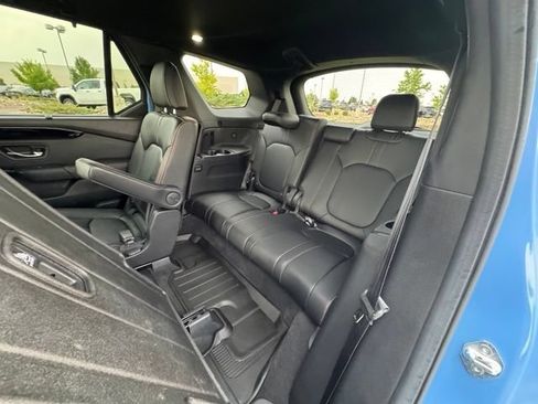 Used 2025 Honda Pilot TrailSport image 30