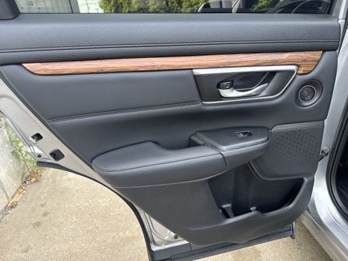 Used 2022 Honda CR-V EX-L image 14