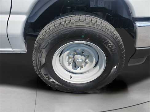 New 2026 Ford E-350 and Econoline 350 Super Duty w/ Power Equipment Group image 15