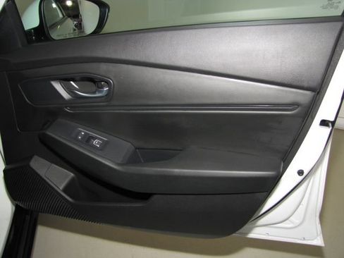 Used 2025 Honda Accord EX-L image 21