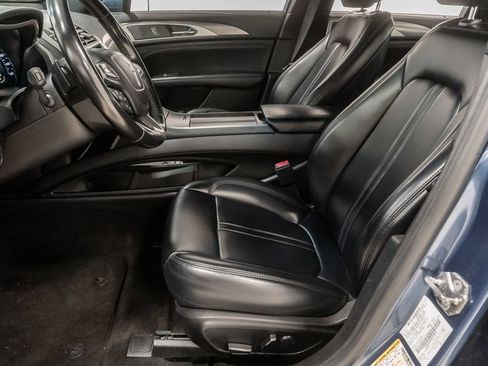Used 2019 Lincoln MKZ Premiere FWD image 10