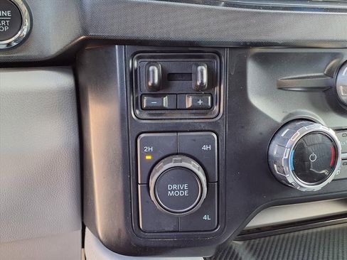 Used 2024 Ford F350 Limited w/ FX4 Off-Road Package image 32