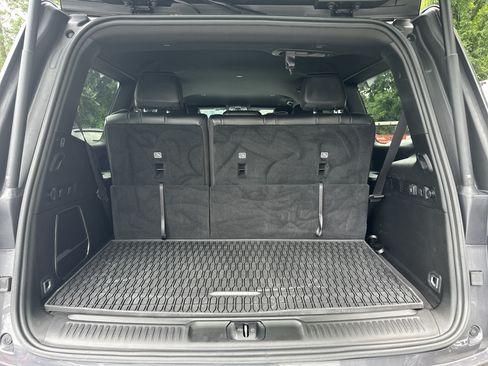 Used 2025 Jeep Wagoneer 2WD w/ Mopar Step-Up Package image 22