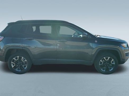 Used 2018 Jeep Compass Trailhawk w/ Leather Interior Group image 10