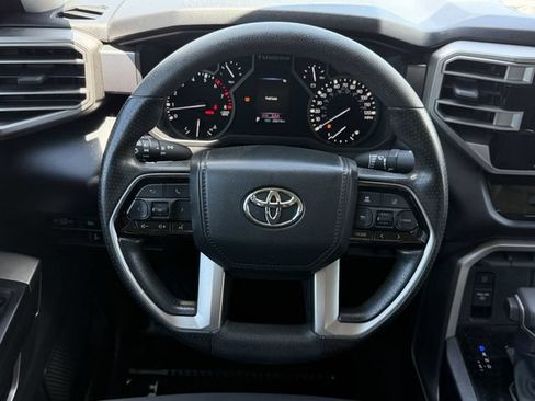 Used 2022 Toyota Tundra SR5 AWD/4WD image 13